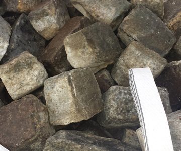 European Steel Ltd - Reclaimed Materials - Reclaimed Cobble Stones