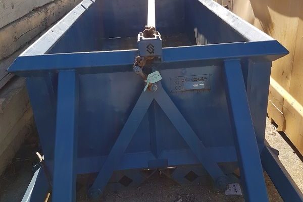 European Steel Ltd - Skips