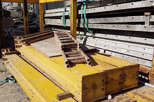 European Steel Ltd - Muck skips with frames