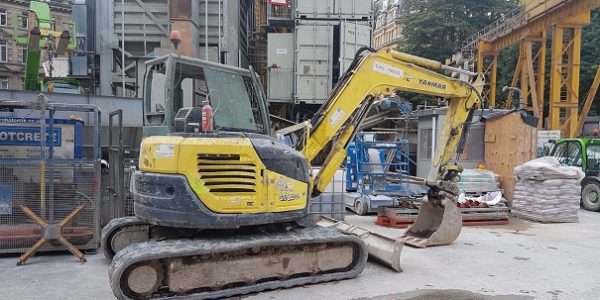 Yanmar 8T V1O Excavator