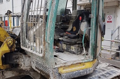 Yanmar 8T V1O Excavator